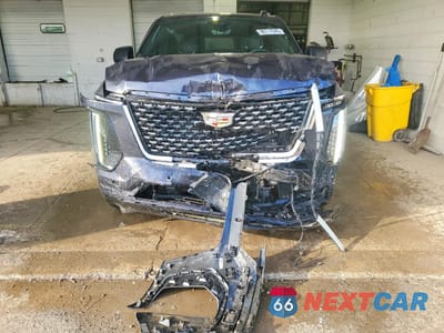 Piąte zdjęcie samochodu w środku: 2025 CADILLAC ESCALADE PREMIUM LUXURY VIN:1GYS9CRL0SR134867 - miniatura