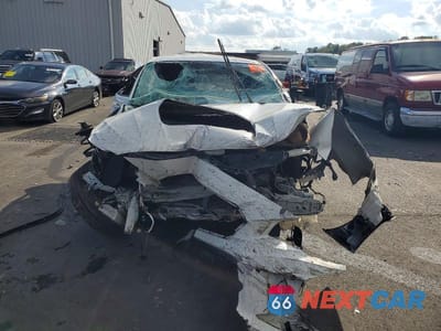 Piąte zdjęcie samochodu w środku: 2018 SUBARU WRX STI VIN:JF1VA2M63J9812490 - miniatura
