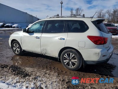 Drugie zdjęcie samochodu z przodu: 2017 NISSAN PATHFINDER S VIN:5N1DR2MN7HC910291 - miniatura