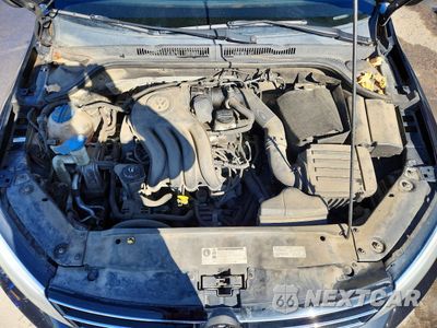 Zdjęcie 11 z 14 samochodu: 2015 VOLKSWAGEN JETTA BASE VIN:3VW2K7AJ2FM352552 - miniatura