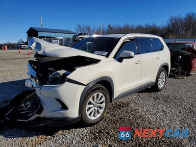 2024 TOYOTA GRAND HIGHLANDER XLE 5TDAAAB55RS050757 - główne zdjęcie licytacji z USA - miniatura