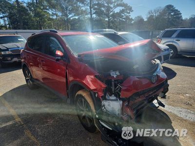 Czwarte zdjęcie samochodu z boku: 2017 TOYOTA RAV4 XLE VIN:JTMWFREV8HJ119373 - miniatura
