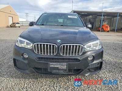 Piąte zdjęcie samochodu w środku: 2018 BMW X5 XDR40E VIN:5UXKT0C58J0V99401 - miniatura
