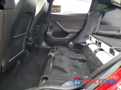 Zdjęcie 10 z 12 samochodu: 2024 TESLA MODEL Y VIN:7SAYGAEE3RF059666 - miniatura