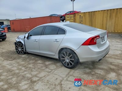 Drugie zdjęcie samochodu z przodu: 2017 VOLVO S60 PREMIER VIN:LYV402TK9HB148480 - miniatura