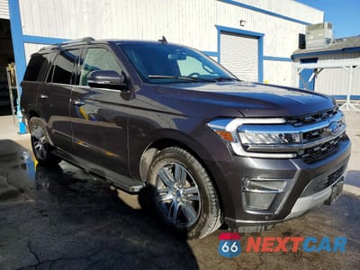 Czwarte zdjęcie samochodu z boku: 2024 FORD EXPEDITION LIMITED VIN:1FMJU1K88REA68236 - miniatura
