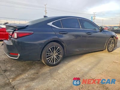 Trzecie zdjęcie samochodu z tyłu: 2024 LEXUS ES 300H BASE VIN:58ADA1C19RU050690 - miniatura