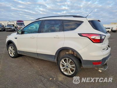 Drugie zdjęcie samochodu z przodu: 2018 FORD ESCAPE SE VIN:1FMCU9GD6JUC63128 - miniatura
