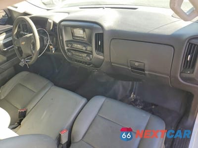 Zdjęcie 8 z 12 samochodu: 2015 CHEVROLET SILVERADO UTILITY / SERVICE TRUCK VIN:1GB0CUEG3FZ535045 - miniatura