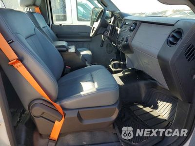 Zdjęcie 10 z 12 samochodu: 2013 FORD F250 SUPER DUTY VIN:1FTBF2A69DEB81856 - miniatura