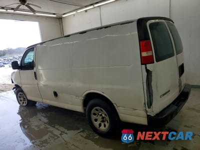 Drugie zdjęcie samochodu z przodu: 2010 CHEVROLET EXPRESS G1500 VIN:1GCUGADX9A1151201 - miniatura