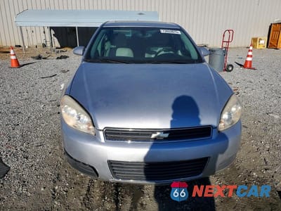Piąte zdjęcie samochodu w środku: 2011 CHEVROLET IMPALA LT VIN:2G1WB5EK3B1102758 - miniatura