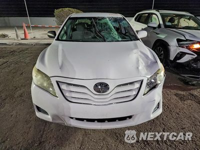 Piąte zdjęcie samochodu w środku: 2011 TOYOTA CAMRY BASE VIN:4T4BF3EKXBR148558 - miniatura