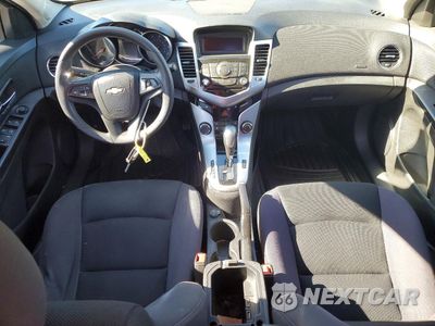 Zdjęcie 8 z 12 samochodu: 2015 CHEVROLET CRUZE LT VIN:1G1PC5SBXF7220966 - miniatura