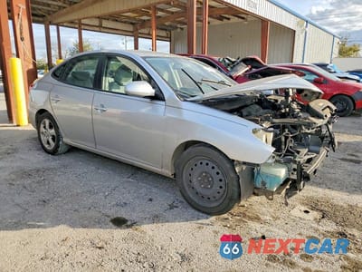 Czwarte zdjęcie samochodu z boku: 2008 HYUNDAI ELANTRA GLS VIN:KMHDU46D18U555630 - miniatura