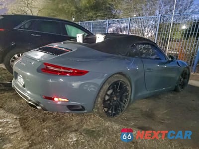 Trzecie zdjęcie samochodu z tyłu: 2017 PORSCHE 911 CARRERA VIN:WP0CA2A93HS141955 - miniatura