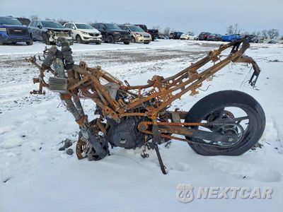 Trzecie zdjęcie samochodu z tyłu: 2025 KAWASAKI EX500 A VIN:ML5EXGJ17SDA58763 - miniatura