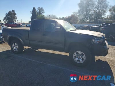 Czwarte zdjęcie samochodu z boku: 2009 TOYOTA TACOMA PRERUNNER ACCESS CAB VIN:5TETU62N09Z651011 - miniatura