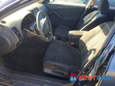 Zdjęcie 7 z 12 samochodu: 2010 NISSAN ALTIMA 2.5 VIN:1N4AL2AP7AN438690 - miniatura