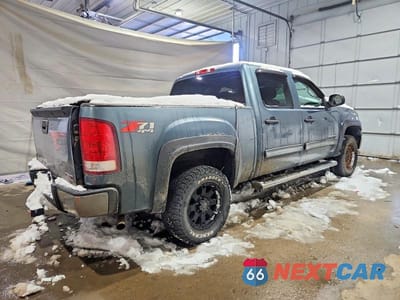 Trzecie zdjęcie samochodu z tyłu: 2010 GMC SIERRA K1500 SLE VIN:3GTRKVE39AG268950 - miniatura