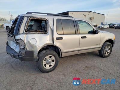 Trzecie zdjęcie samochodu z tyłu: 2004 FORD EXPLORER XLS VIN:1FMZU72KX4ZA76244 - miniatura