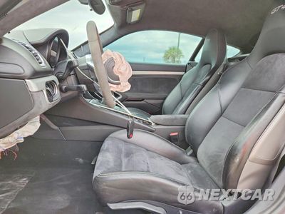 Zdjęcie 7 z 12 samochodu: 2016 PORSCHE CAYMAN GT4 VIN:WP0AC2A82GK197098 - miniatura