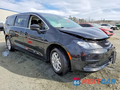 Czwarte zdjęcie samochodu z boku: 2023 CHRYSLER VOYAGER LX VIN:2C4RC1CG4PR596520 - miniatura