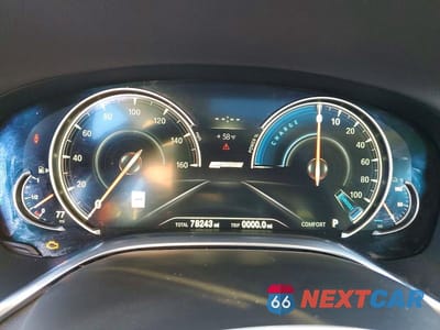 Zdjęcie 9 z 11 samochodu: 2018 BMW 740 XE VIN:WBA7J2C56JG938380 - miniatura