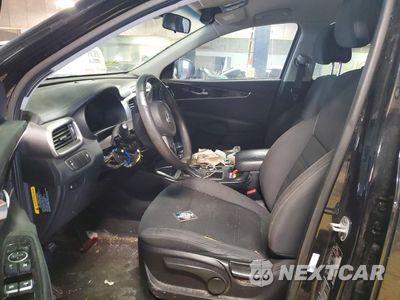 Zdjęcie 7 z 14 samochodu: 2016 KIA SORENTO LX VIN:5XYPG4A36GG124997 - miniatura