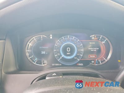 Zdjęcie 9 z 12 samochodu: 2018 CADILLAC ESCALADE VIN:1GYS3AKJ0JR372358 - miniatura