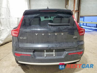 Zdjęcie 6 z 14 samochodu: 2025 VOLVO XC40 CORE VIN:YV4L12UJ2S2607465 - miniatura