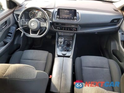 Zdjęcie 8 z 12 samochodu: 2021 NISSAN ROGUE S VIN:5N1AT3AB0MC706110 - miniatura