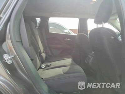 Zdjęcie 11 z 12 samochodu: 2016 JEEP CHEROKEE LATITUDE VIN:1C4PJMCB4GW340923 - miniatura