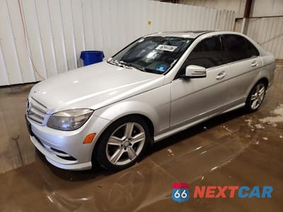 2011 MERCEDES-BENZ C 300 4MATIC WDDGF8BB5BR135392 - główne zdjęcie licytacji z USA - miniatura