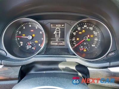 Zdjęcie 9 z 12 samochodu: 2018 VOLKSWAGEN PASSAT SE VIN:1VWBA7A33JC005519 - miniatura