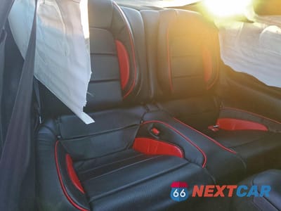 Zdjęcie 10 z 13 samochodu: 2022 FORD MUSTANG MACH I VIN:1FA6P8R0XN5555030 - miniatura