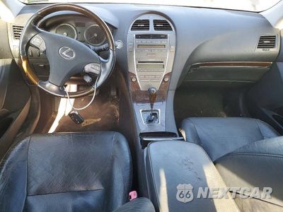 Zdjęcie 8 z 11 samochodu: 2011 LEXUS ES 350 VIN:JTHBK1EG2B2466856 - miniatura
