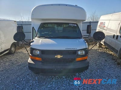 Piąte zdjęcie samochodu w środku: 2014 CHEVROLET EXPRESS G3500 SHUTTLE BUS VIN:1GB3G2BG3E1135252 - miniatura