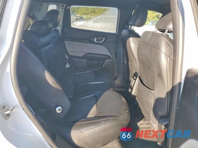 Zdjęcie 11 z 13 samochodu: 2023 JEEP COMPASS LATITUDE VIN:3C4NJDBN6PT553056 - miniatura