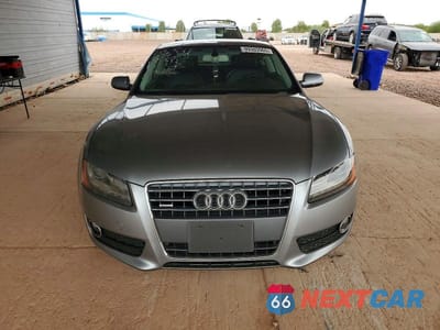 Piąte zdjęcie samochodu w środku: 2011 AUDI A5 PREMIUM PLUS VIN:WAULFAFR2BA082511 - miniatura