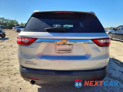 Zdjęcie 6 z 12 samochodu: 2019 CHEVROLET TRAVERSE LS VIN:1GNERFKW6KJ117179 - miniatura
