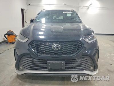 Piąte zdjęcie samochodu w środku: 2023 TOYOTA HIGHLANDER XSE VIN:5TDKDRBH7PS000573 - miniatura