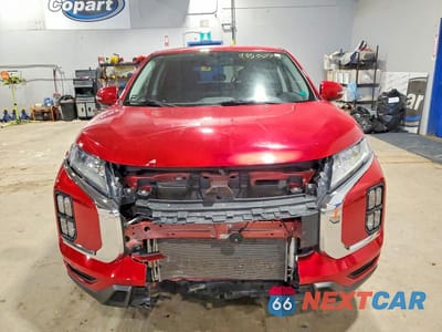 Piąte zdjęcie samochodu w środku: 2022 MITSUBISHI RVR SE VIN:JA4AJVAW2NU601339 - miniatura