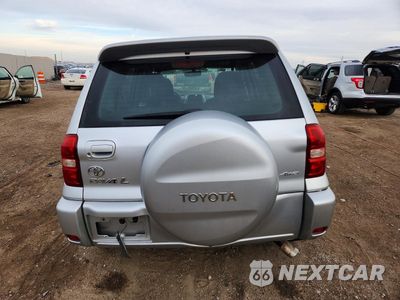 Zdjęcie 6 z 15 samochodu: 2005 TOYOTA RAV4 VIN:JTEHD20V956040172 - miniatura