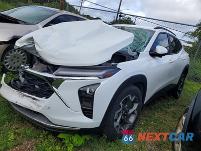 2024 CHEVROLET TRAX 1LT KL77LHE29RC235746 - główne zdjęcie licytacji z USA - miniatura