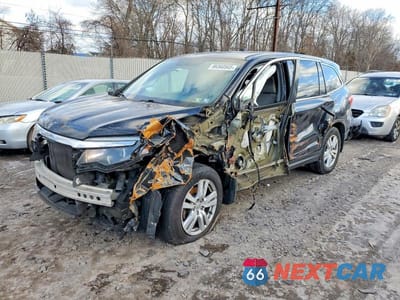2017 HONDA PILOT LX 5FNYF6H14HB041391 - główne zdjęcie licytacji z USA - miniatura