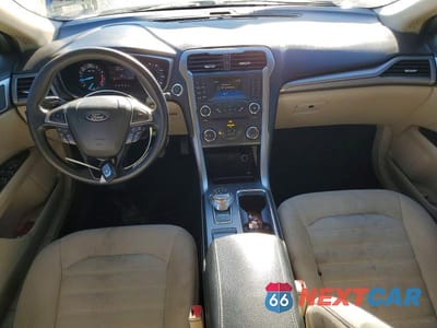 Zdjęcie 8 z 13 samochodu: 2017 FORD FUSION SE VIN:3FA6P0H75HR346909 - miniatura