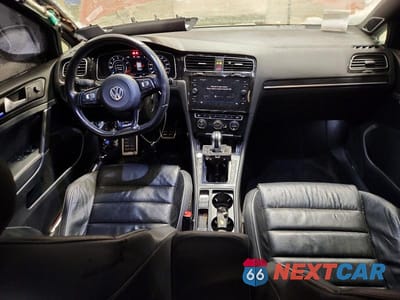 Zdjęcie 8 z 12 samochodu: 2018 VOLKSWAGEN GOLF R VIN:WVWVF7AU4JW142011 - miniatura