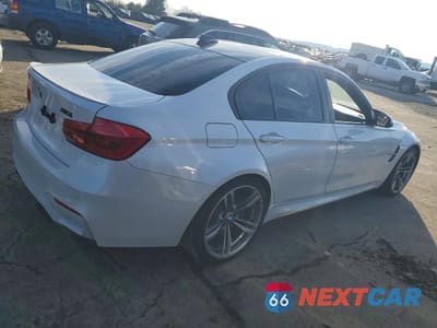 Trzecie zdjęcie samochodu z tyłu: 2015 BMW M3 VIN:WBS3C9C58FP803762 - miniatura