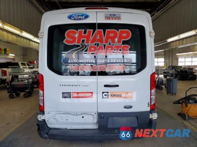 Zdjęcie 6 z 13 samochodu: 2016 FORD TRANSIT 250 DELIVERY VAN VIN:1FTYR1CM6GKB28030 - miniatura